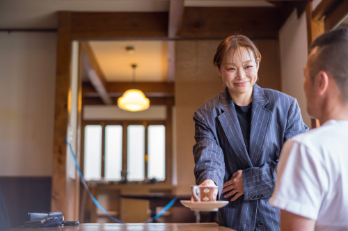 おもてなしの様子
